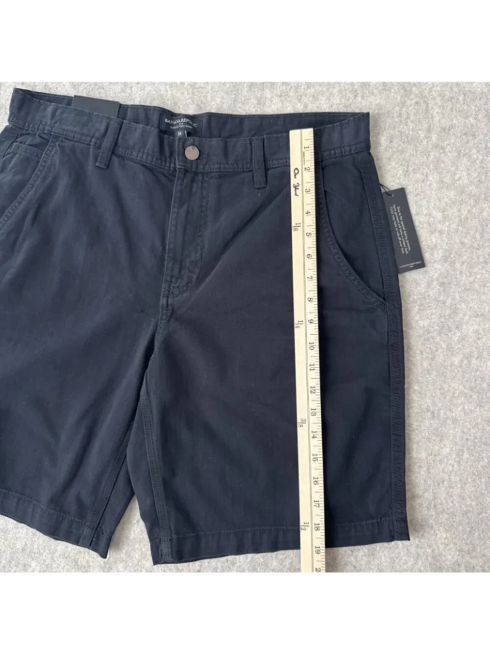 Banana Republic 8.5